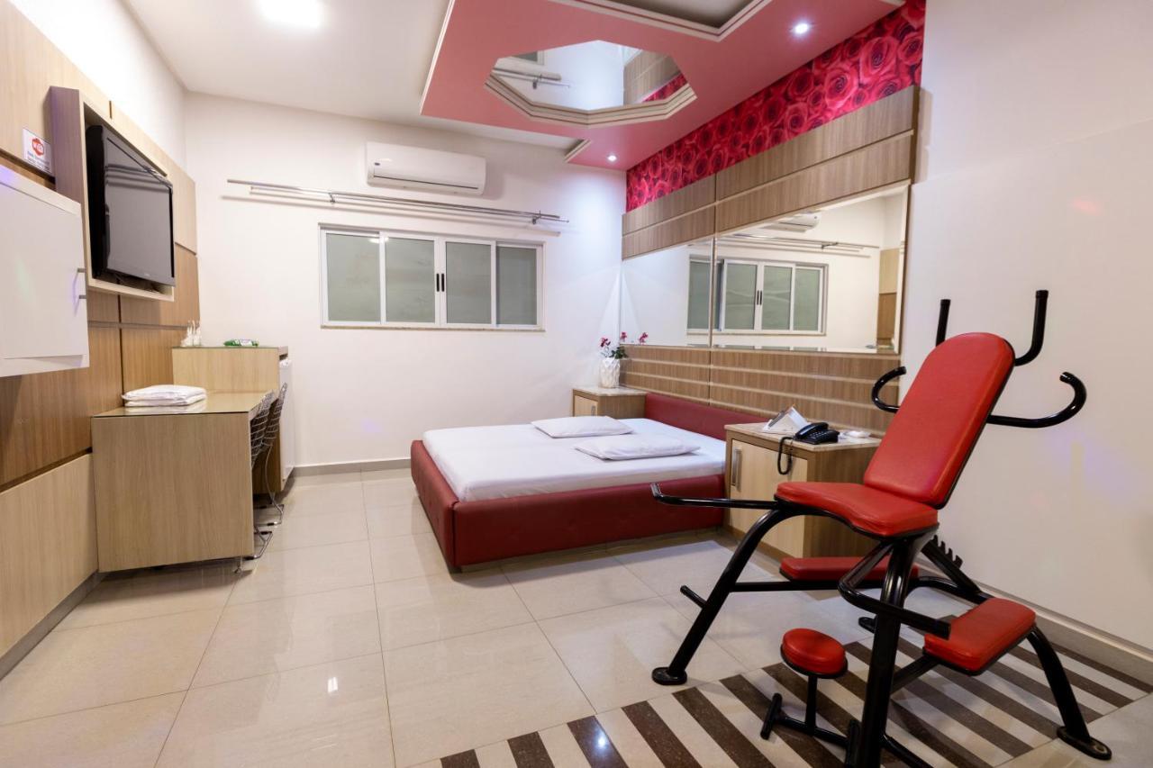 Troia Love hotel *