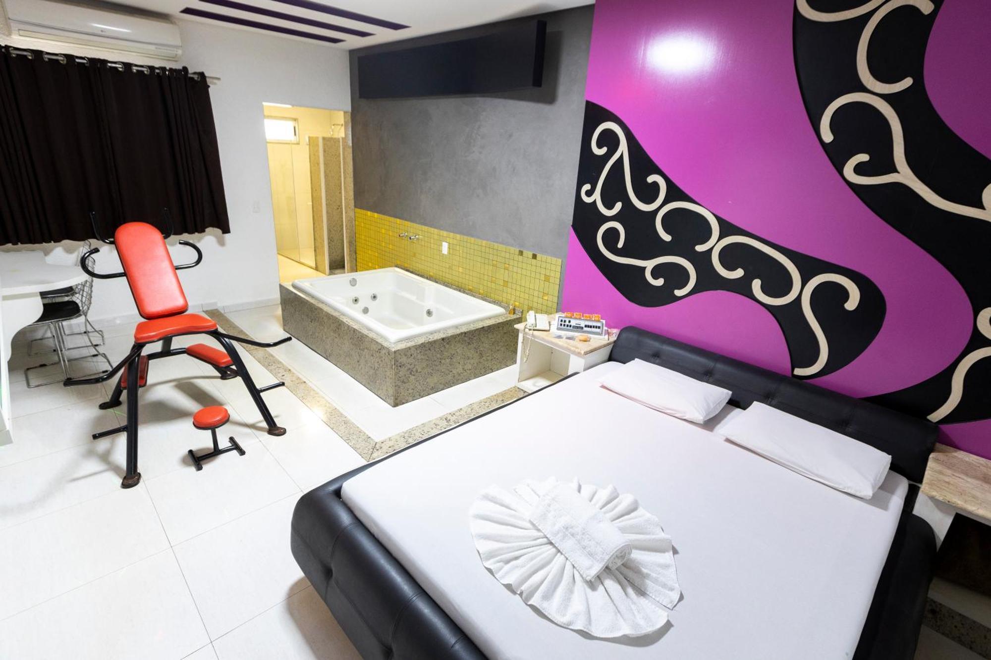 Troia Love hotel